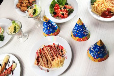 lezzetli yemekler çocukların Restoran tablo..