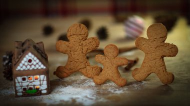 gingerbread ev gingerbread erkeklere t arka plan bulanık