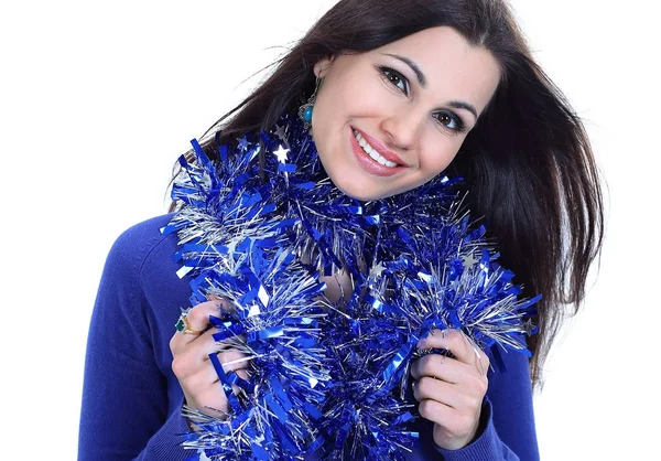 Noel tinsel .isolated beyaz kızla closeup.Pretty — Stok fotoğraf