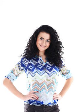 Beyaz bir arka plan üzerinde başarılı öğrenci kız portresi