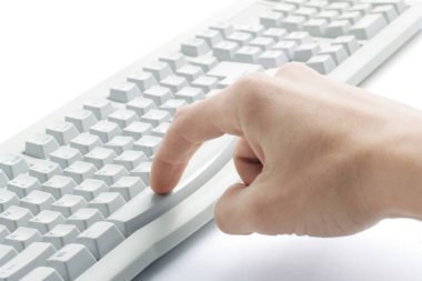 parmak eski bilgisayar klavye butonuna