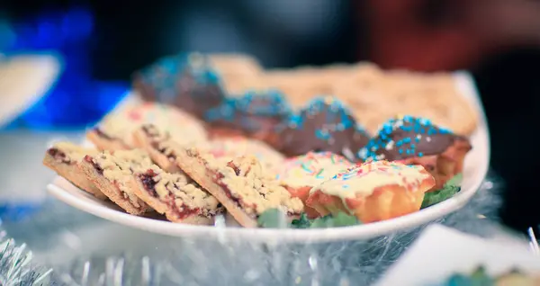 Görüntü bulanık .homemade kek Festival tablo için olduğunu. — Stok fotoğraf