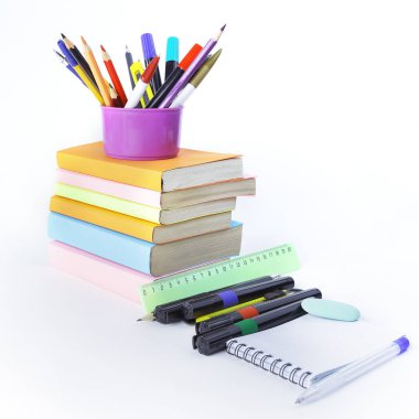 kitap ve ofis çeşitli malzemeleri üzerinde kopya alanı ile beyaz arka plan .photo