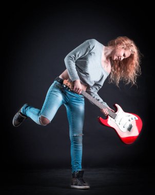 bir gitar caz bestesi olan deli kadın