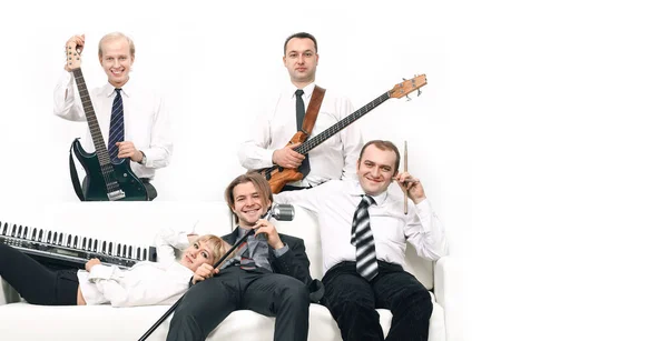 Band der Musiker mit Instrumenten. isoliert auf weißem Hintergrund — Stockfoto