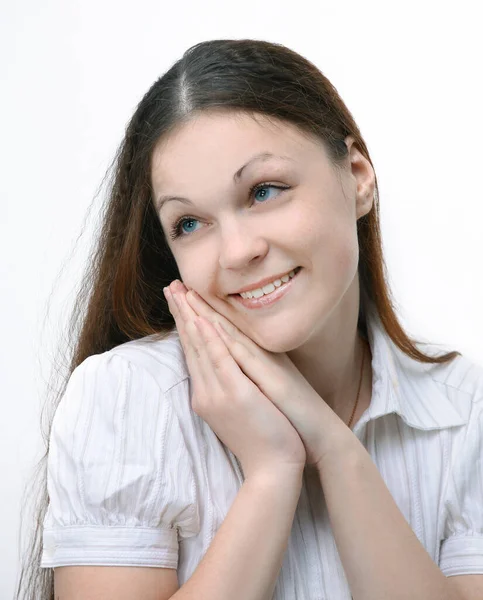 Primo piano. Ritratto di una bella giovane donna. isolato su sfondo bianco . — Foto Stock