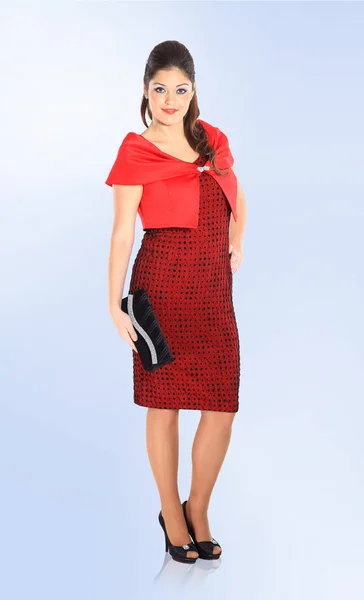 Σε πλήρη ανάπτυξη. κομψό γυναικείο μοντέλο σε κόκκινο κοστούμι . — Φωτογραφία Αρχείου