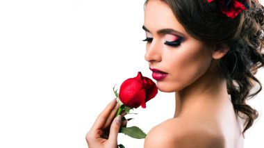 İş adamı ve iş adamı yeni fikirleri tartışıyor.