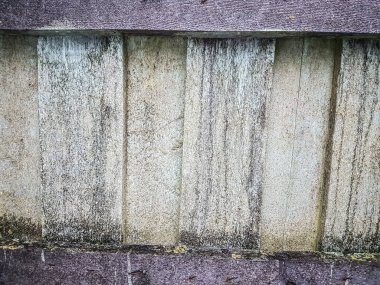 Eski taş binaların duvarının bir parçası.