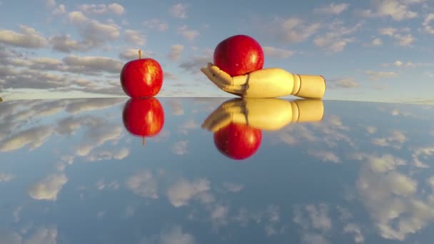 Ahşap sanatçı modeli el ile elma, 4 k zaman atlamalı — Stok video