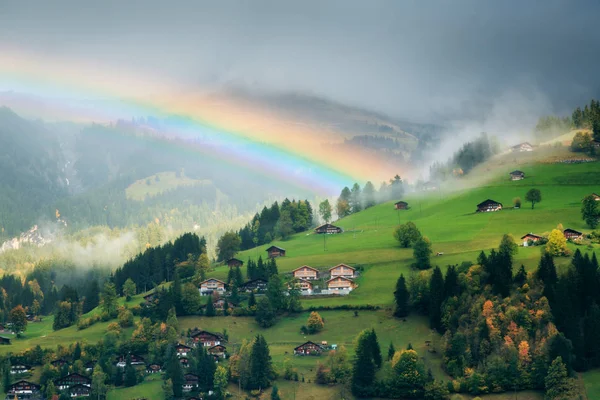 Alp yatay, gökkuşağı