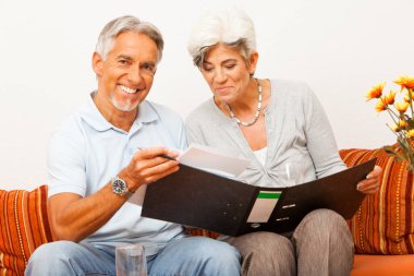 Üst düzey birkaç evrak işi