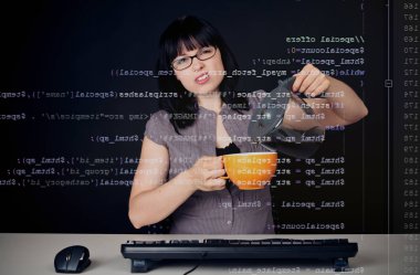 Genç kadın analiz Php kodu