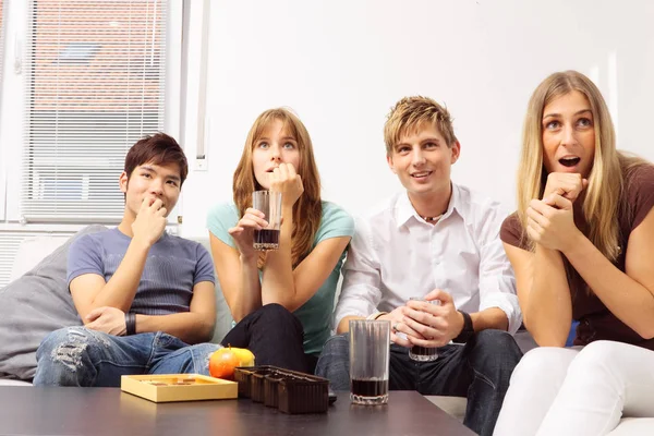 Friends Having A Small Party At Home — Stock Photo, Image