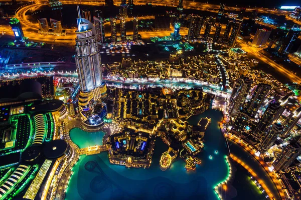 Downtown dubai's nachts — Stockfoto