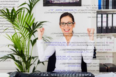 Genç bilgisayar programcısı