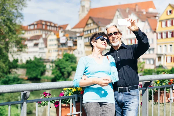 Senior Couple Enjoying Their Trip To Tuebingen, Germany — Stock Photo, Image