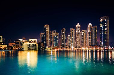 Dubai 'deki yüksek binalar
