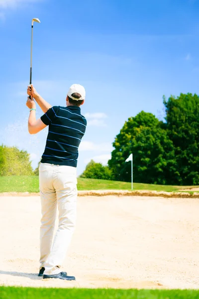 Man Playing Golf — Stock Photo, Image