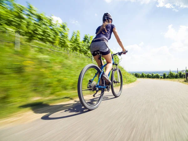 Young Woman On Mountain Bike — Stock Photo, Image