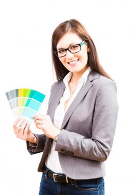 renk örnekleri ile kadın iç mimar