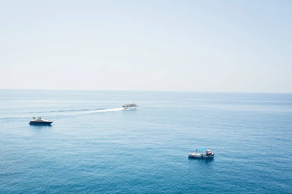 Földközi-tengeri hajók — Stock Fotó