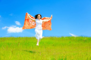 Renkli atkı kadınla