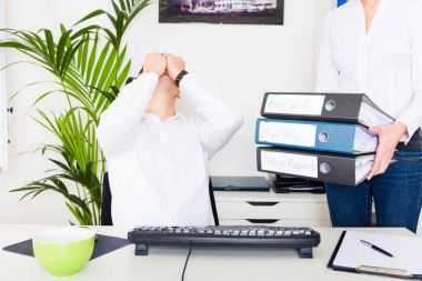 Genç bilgisayar programcısı
