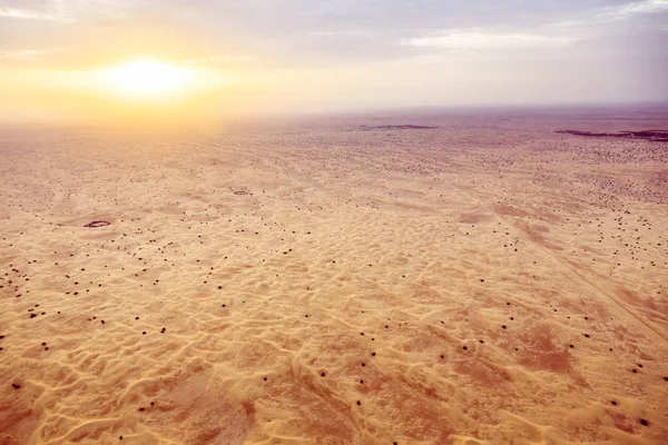 Vista aérea sobre el paisaje del desierto — Foto de Stock