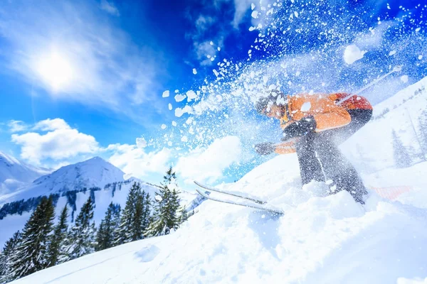 Seniorinnen beim Skifahren — Stockfoto