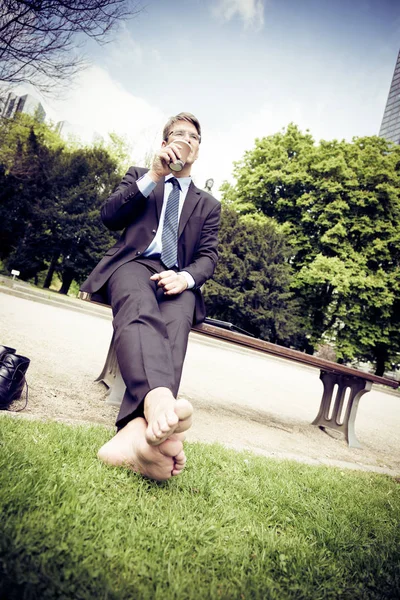 Empresário fazendo uma pausa — Fotografia de Stock