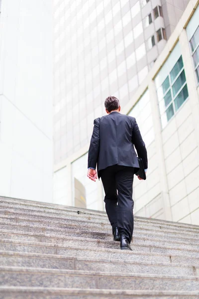 Businessman In Frankfurt main — Stock Photo, Image