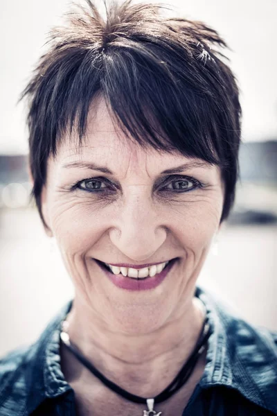 Retrato Feminino Sênior — Fotografia de Stock