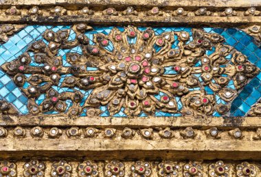 Gloden çiçek sıva ile cam Mozaik.