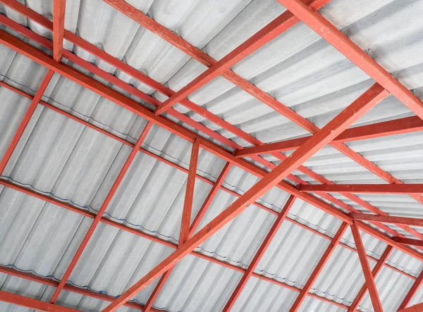 Dentro de la estructura del techo de metal . —  Fotos de Stock