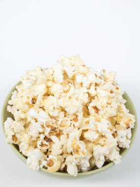 Tereyağı patlamış mısır yeşil seramik kase.