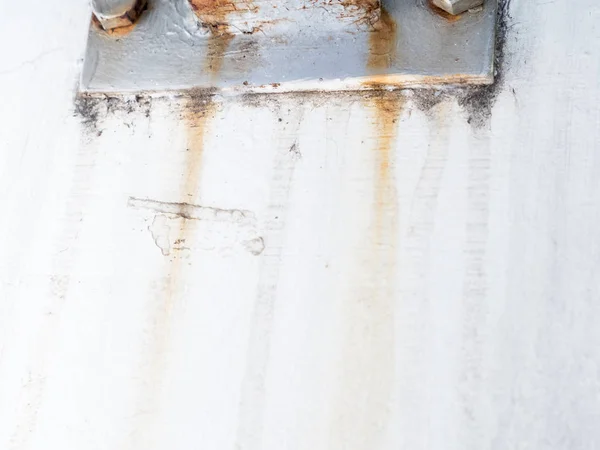 Mancha longa do parafuso de aço enferrujado . — Fotografia de Stock