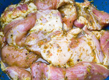 Geleneksel Tay baharat soslu taze fermente domuz eti.