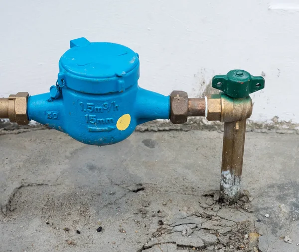 Closeup of the new water meter. — Stock Photo, Image