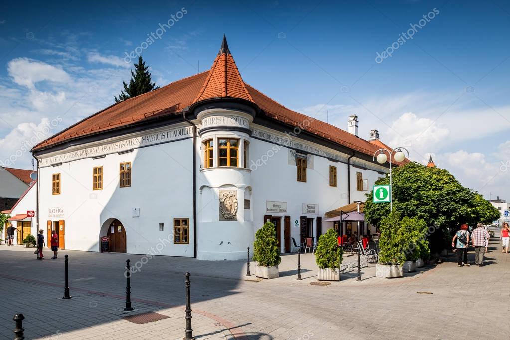 PEZINOK