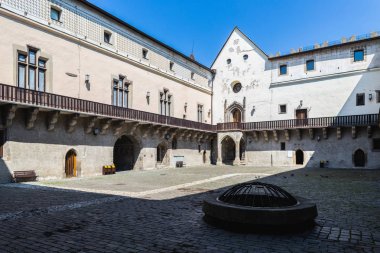 Zvolen, Slovakya. 06 Ağustos 2015. Zvolen Kalesi (Zvolensky zamok). Zvolen kale inşa edilmiş tarafından Louis ben Macaristan. Kalenin birçok kez yeniden inşa edildi