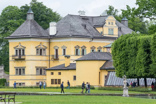 26 de maio de 2019. Áustria, Hellbrunn. Castelo e jardins aquáticos — Fotografia de Stock