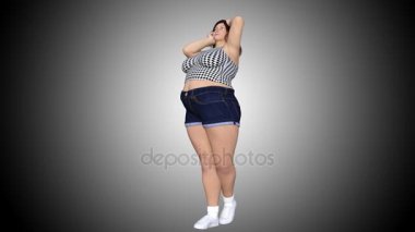 Kavramsal kilolu büyük, ağır ya da şişman kadın önce ve sonra diyet, fitness veya bir güzel ince uygun genç kız dönüm liposuction. 4 k video 3d render animasyon üzerinde gradyan arka planı gri