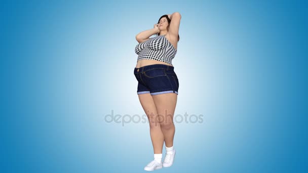 konzeptionell übergewichtige große, schwere oder dicke Frau vor und nach Diät, Fitness oder Fettabsaugung, die sich in ein schönes schlankes junges Mädchen verwandelt. eine 4k Video 3D Rendering Animation auf blauem Farbverlauf Hintergrund