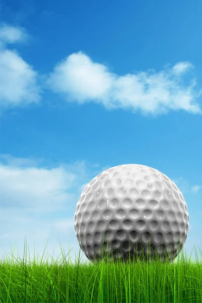 Hierba con una pelota de golf Imagen de stock