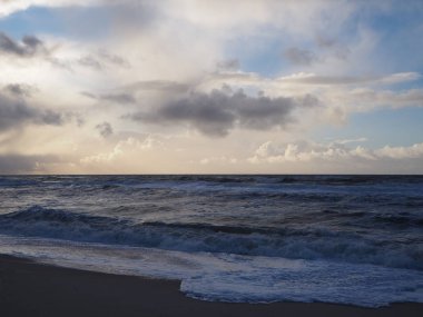 Sylt kumlu plaj sahil görünümü