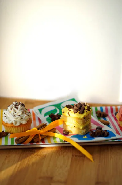 Cupcakes se smetanou — Stock fotografie