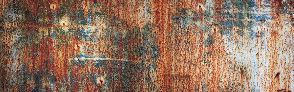 Paslı metal arka plan doku eski boya, panoramik görünümü ile — Stok fotoğraf