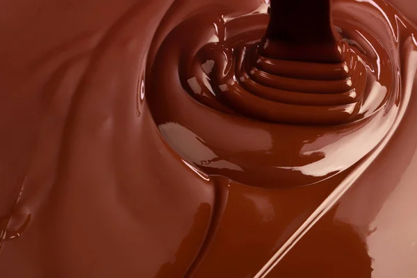 Derreter Chocolate Escuro Despejar Sobremesa Cacau Líquido — Fotografia de Stock