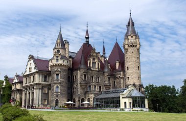 Palac Moszna wojewodz2 Opolskie